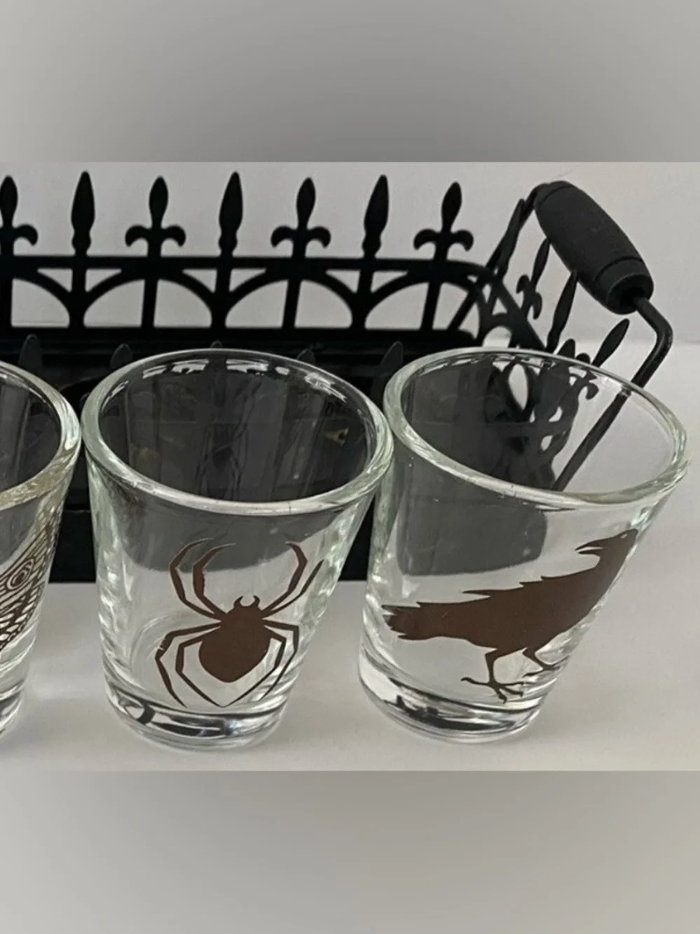 Halloween Theme Shot Glass Set With Holder Raven, Spider, Skull, Butterfly